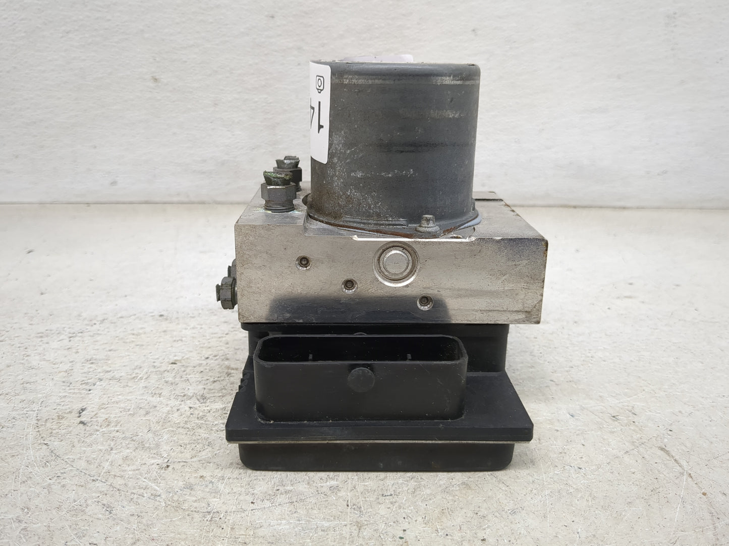 2010 Mercedes-Benz E350 ABS Pump Control Module Replacement P/N:0265236310 A2124312912, 0265951213 Fits OEM Used Auto Parts 