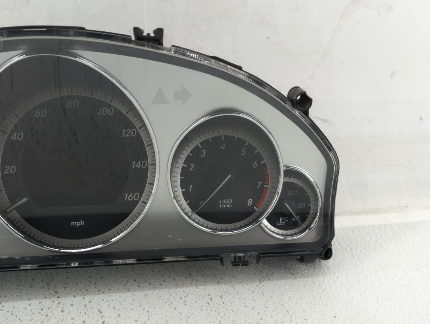 2010 Mercedes-Benz E350 Instrument Cluster Speedometer Gauges P/N:212 900 59 03 2129005903 Fits OEM Used Auto Parts - Oemuse