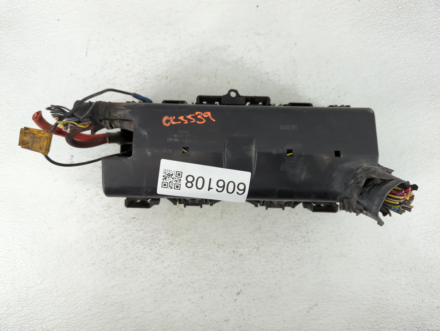 2010 Mercedes-Benz E350 Fusebox Fuse Box Panel Relay Module P/N:9L1T-14A003-AA Fits OEM Used Auto Parts - Oemusedautoparts1.