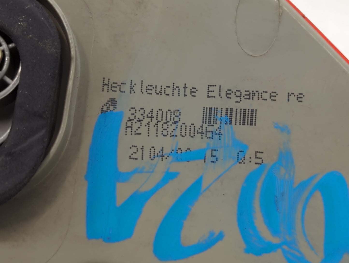 2010-2013 Mercedes-Benz E350 Tail Light Assembly Passenger Right OEM P/N:334008 A2118200464 Fits Fits 2010 2011 2012 2013 OE