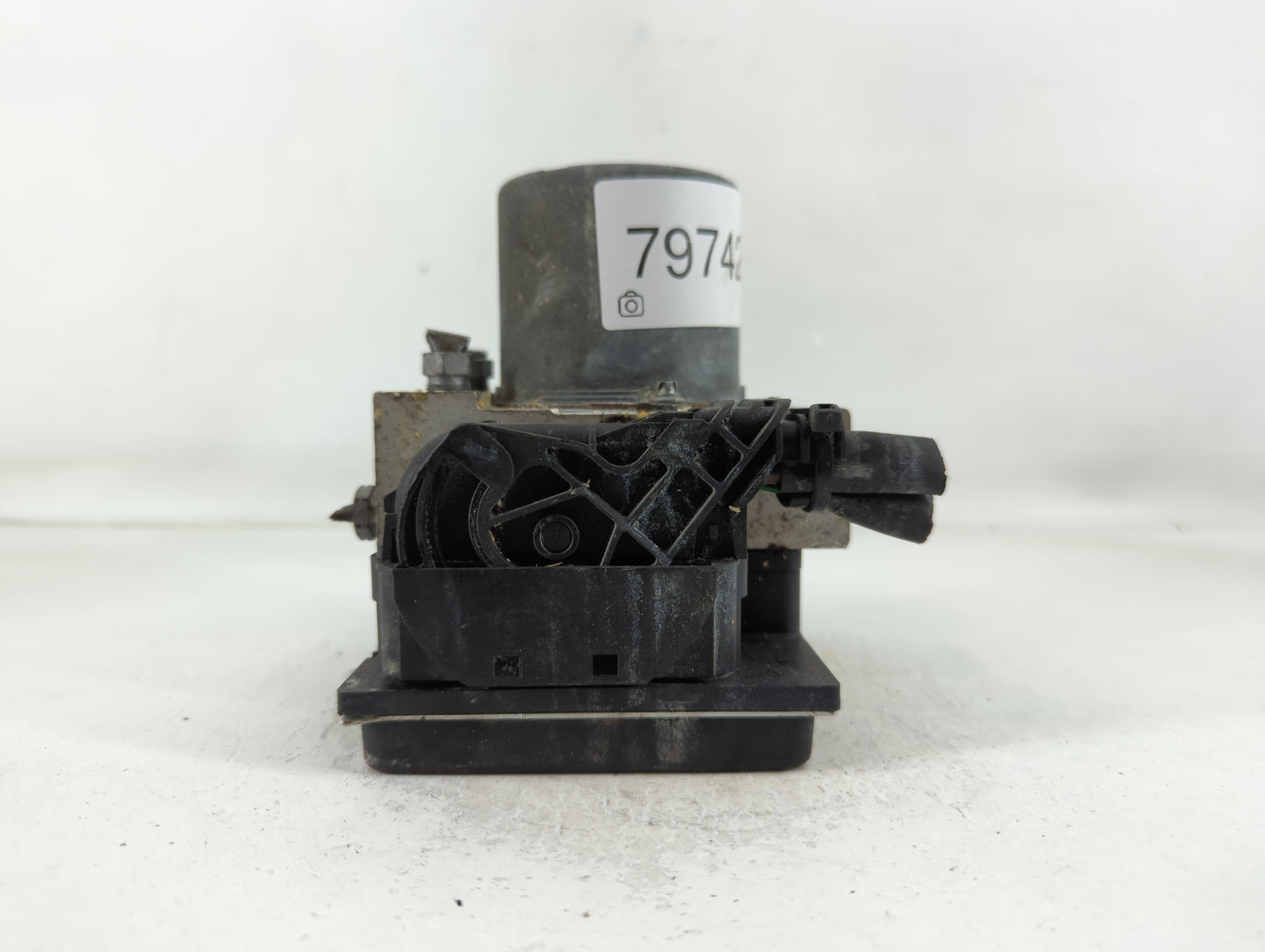 2010 Mercedes-Benz E350 ABS Pump Control Module Replacement P/N:0 265 236 310 Fits OEM Used Auto Parts - Oemusedautoparts1.c