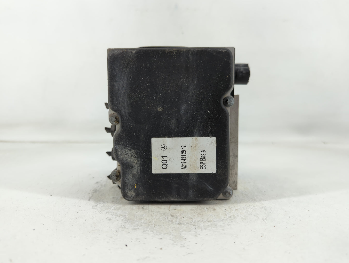 2010 Mercedes-Benz E350 ABS Pump Control Module Replacement P/N:0 265 236 310 Fits OEM Used Auto Parts - Oemusedautoparts1.c