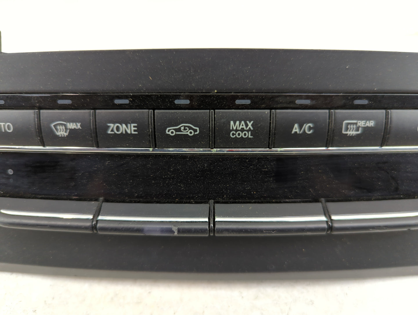 2010 Mercedes-Benz E550 Climate Control Module Temperature AC/Heater Replacement P/N:A212 830 04 85 A212 900 76 04 Fits OEM 