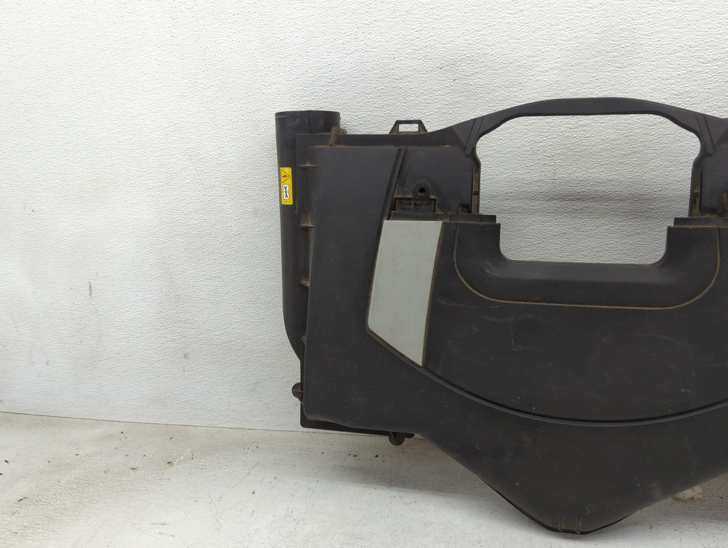 2010 Mercedes-benz Gl450 Air Cleaner Intake-duct Hose Tube - Oemusedautoparts1.com