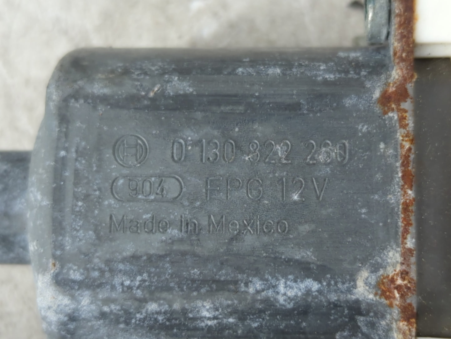 2010 Mercedes-benz Gl450 Driver Rear Door Window Oem - Oemusedautoparts1.com