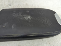 2010 Mercedes-Benz Gl550 Center Console Armrest Cover Lid Fits OEM Used Auto Parts - Oemusedautoparts1.com
