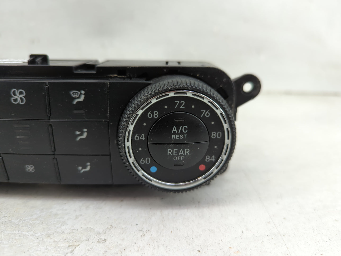 2010-2012 Mercedes-Benz Gl550 Climate Control Module Temperature AC/Heater Replacement P/N:A251 906 38 00 Fits OEM Used Auto