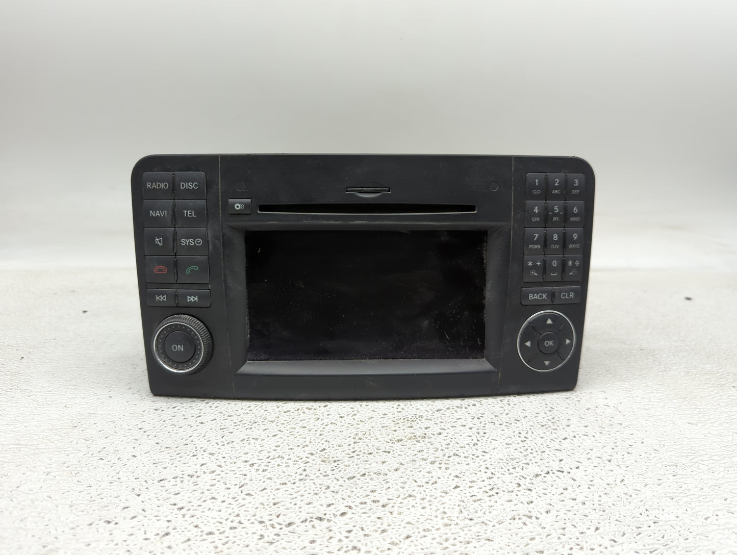 2010 Mercedes-Benz Gl550 Radio AM FM Cd Player Receiver Replacement P/N:BZ9841 A1649002601, A1649012600, A0019025300 Fits OE