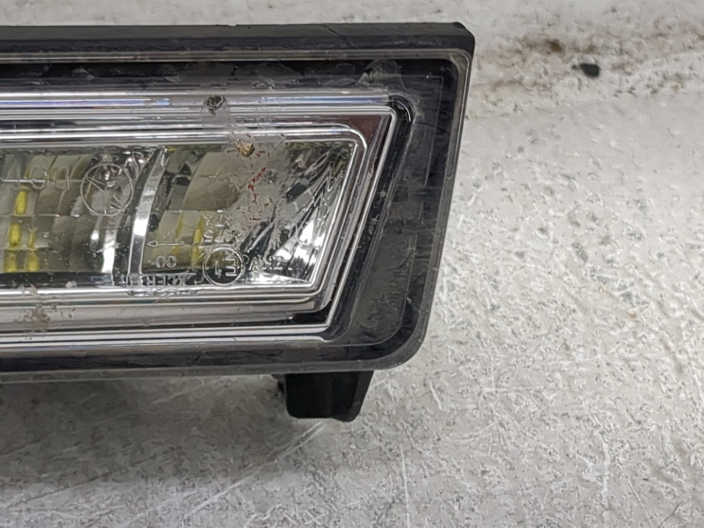 2010-2010 Mercedes-benz Gl550 Driver Left Oem Front Light Lamp - Oemusedautoparts1.com