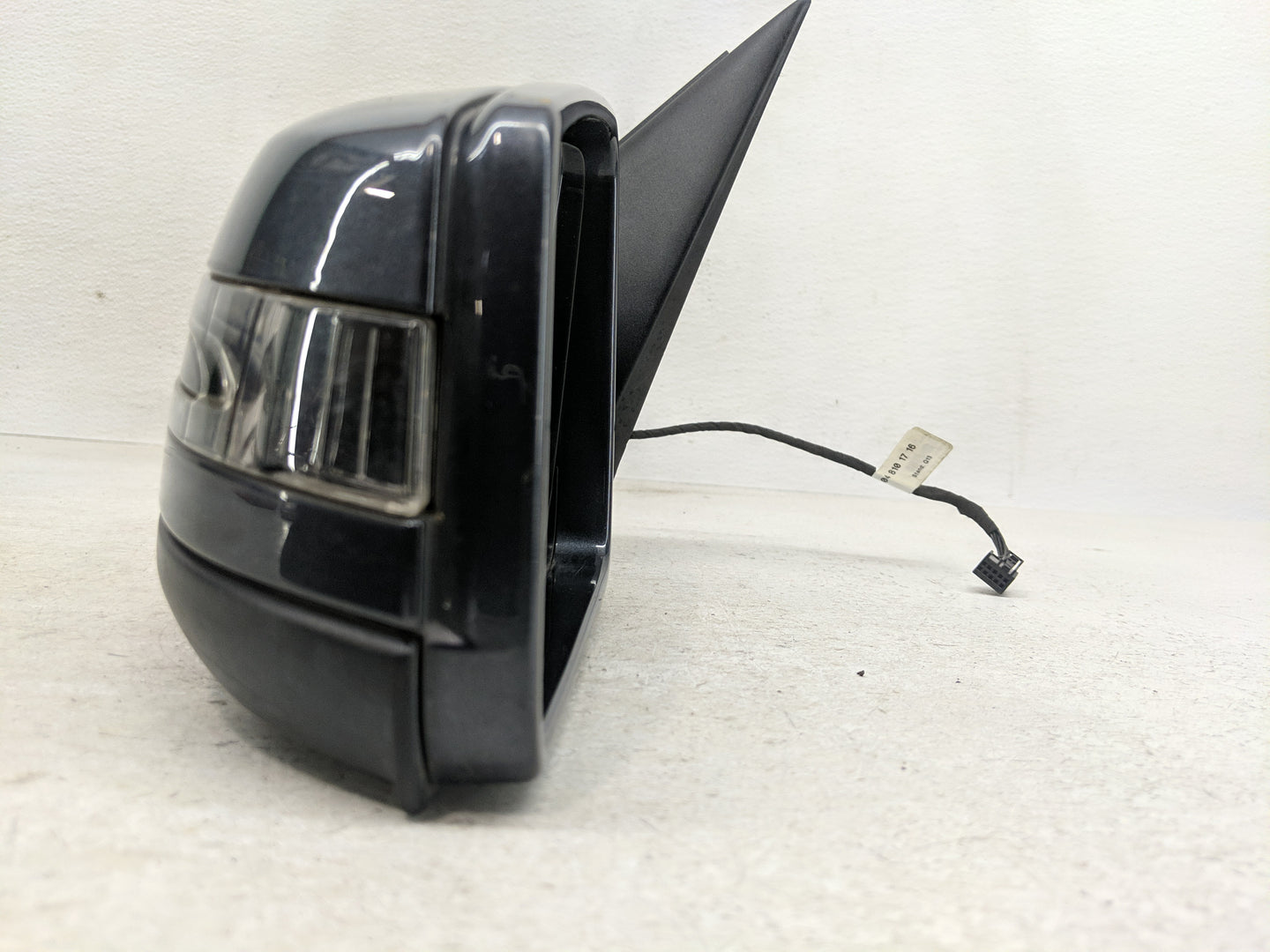 2010 Mercedes-Benz Glk250 Side Mirror Replacement Driver Left View Door Mirror Fits Fits 2011 2012 OEM Used Auto Parts - Oem