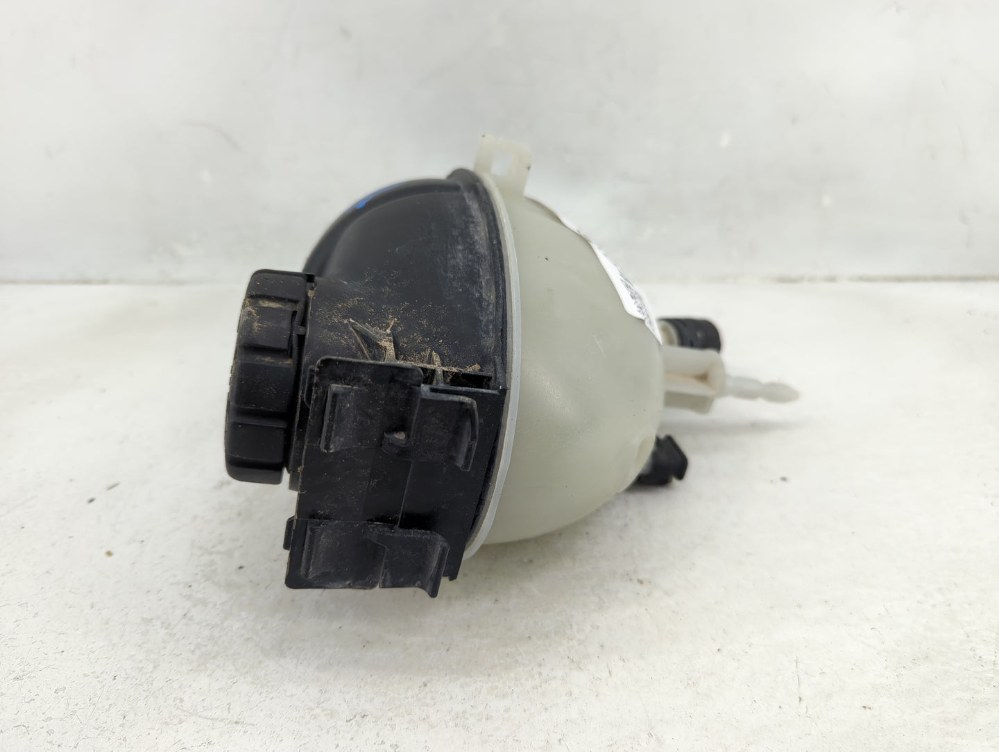 2010 Mercedes-benz Glk350 Windshield Washer Fluid Reservoir Bottle Oem - Oemusedautoparts1.com