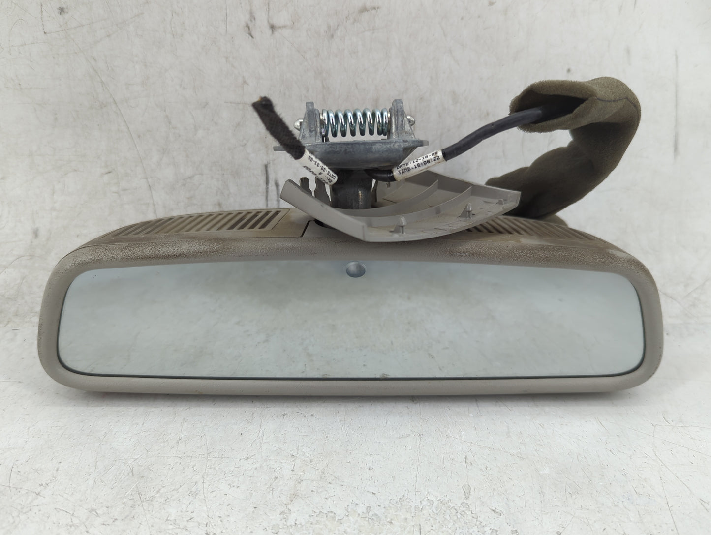 2010 Mercedes-Benz Glk350 Interior Rear View Mirror Replacement OEM Fits OEM Used Auto Parts - Oemusedautoparts1.com