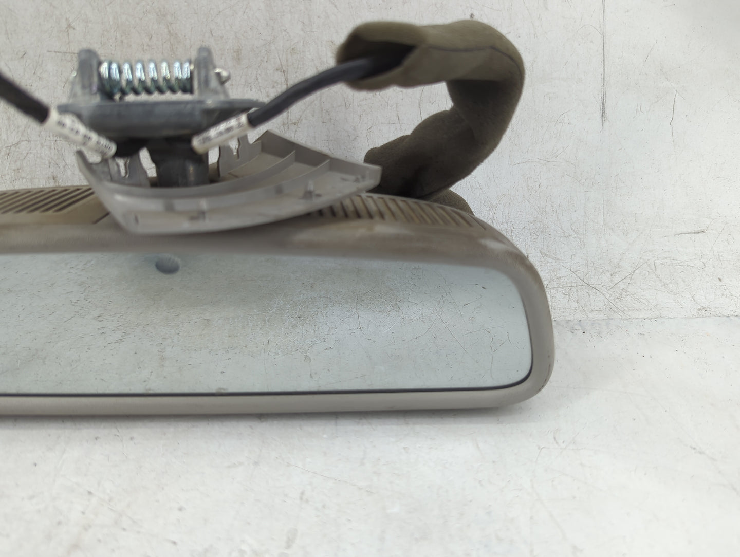 2010 Mercedes-Benz Glk350 Interior Rear View Mirror Replacement OEM Fits OEM Used Auto Parts - Oemusedautoparts1.com