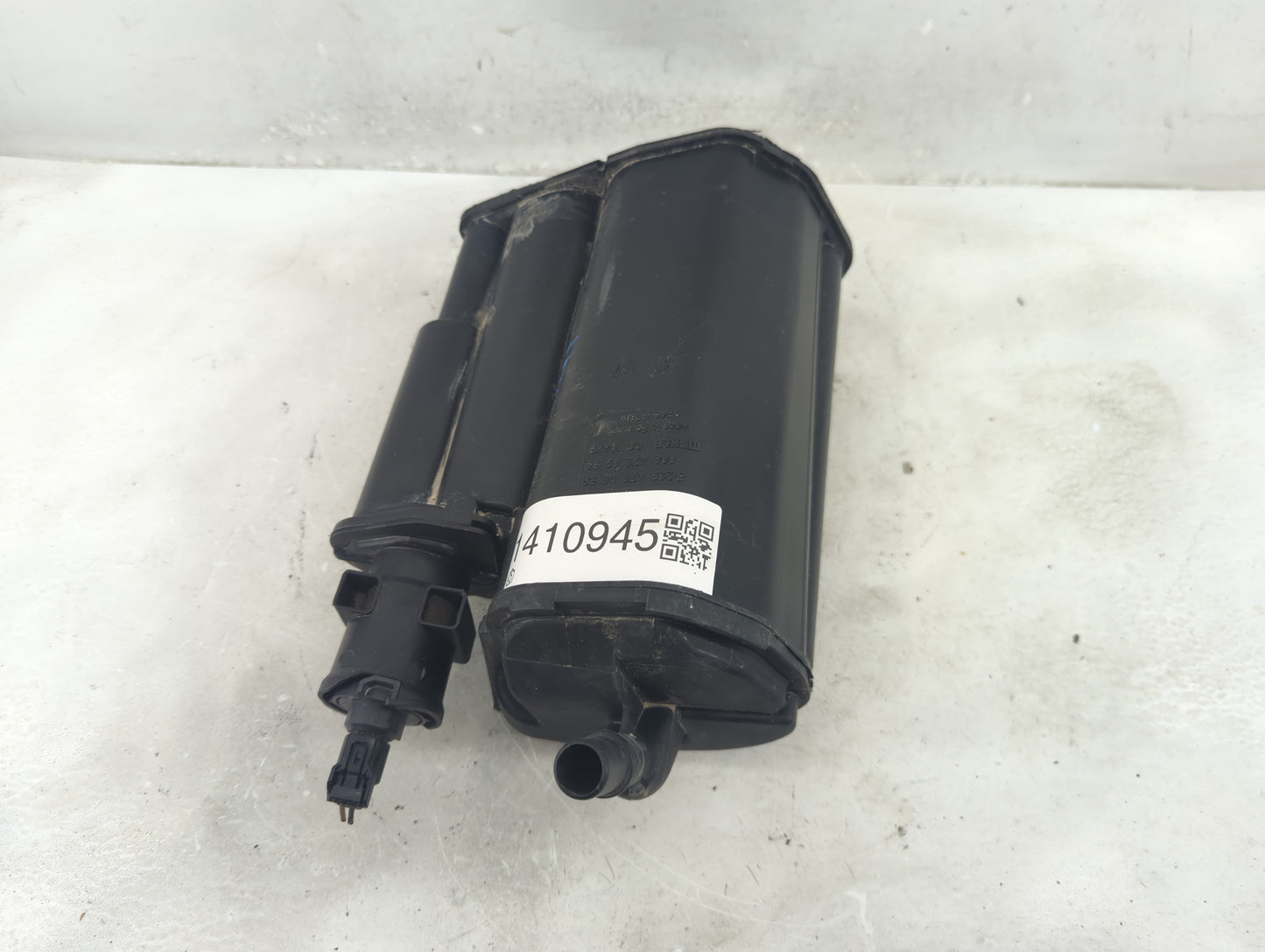 2010 Mercedes-benz Glk350 Fuel Vapor Charcoal Canister - Oemusedautoparts1.com