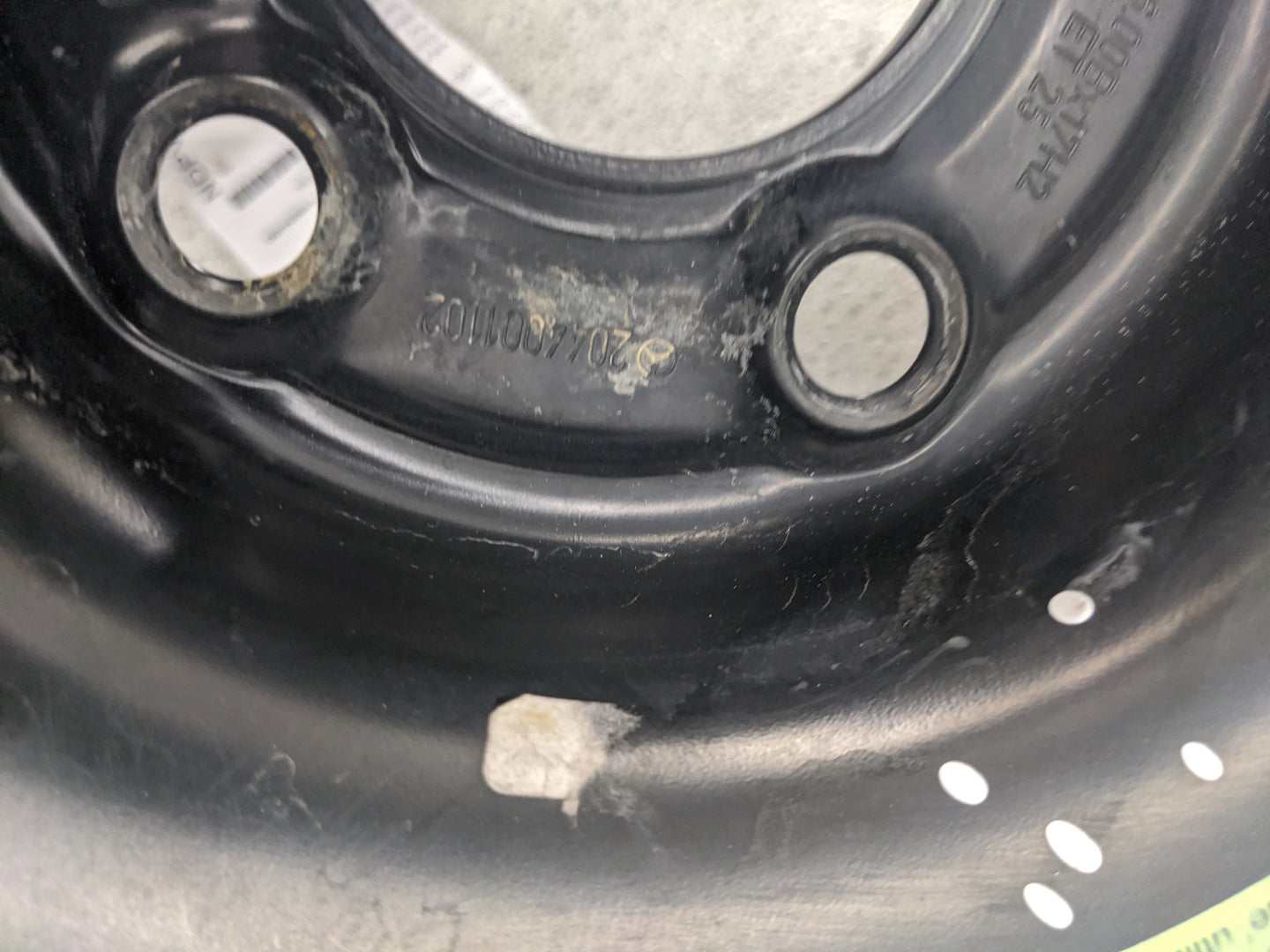 2010-2015 Mercedes-benz Glk350 Spare Donut Tire Wheel Rim Oem - Oemusedautoparts1.com