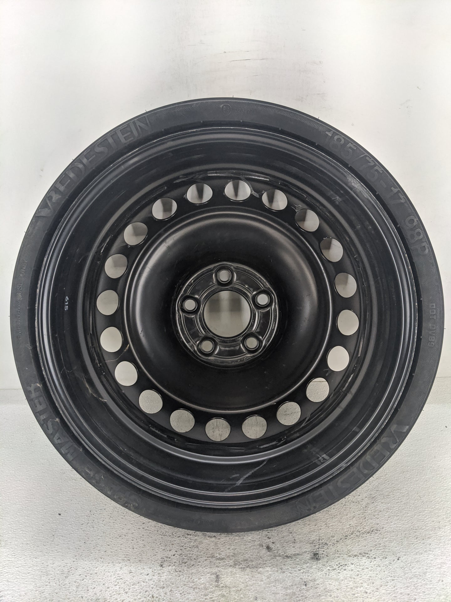 2010-2015 Mercedes-benz Glk350 Spare Donut Tire Wheel Rim Oem - Oemusedautoparts1.com