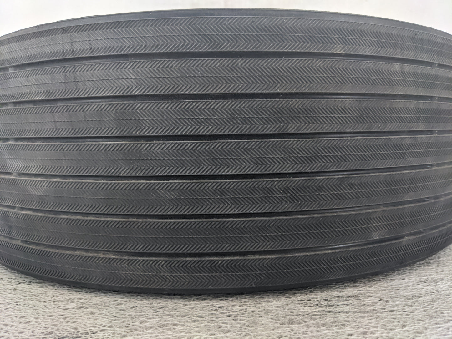 2010-2015 Mercedes-benz Glk350 Spare Donut Tire Wheel Rim Oem - Oemusedautoparts1.com