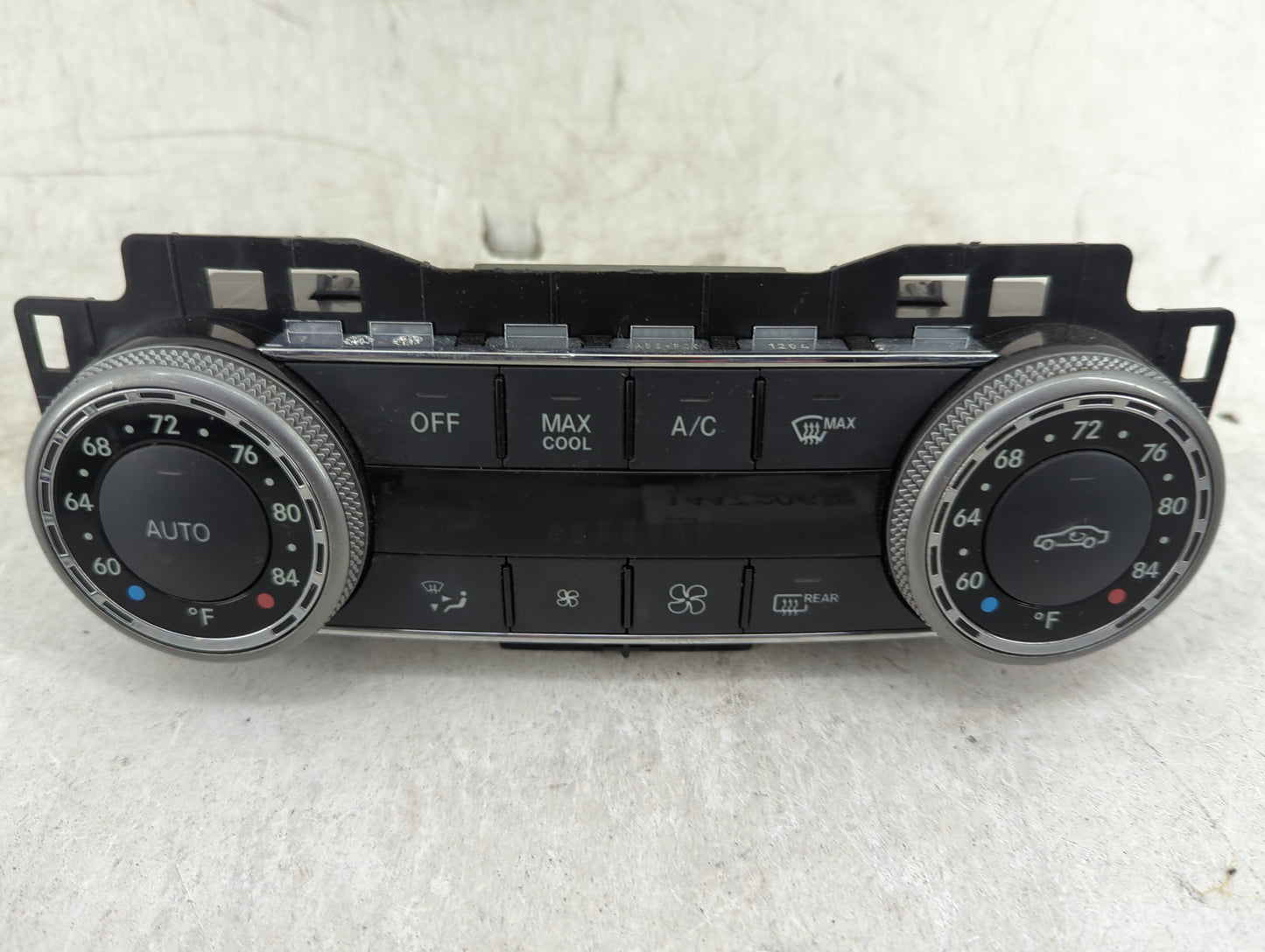 2010 Mercedes-Benz Glk350 Climate Control Module Temperature AC/Heater Replacement P/N:2049002303 Fits OEM Used Auto Parts -