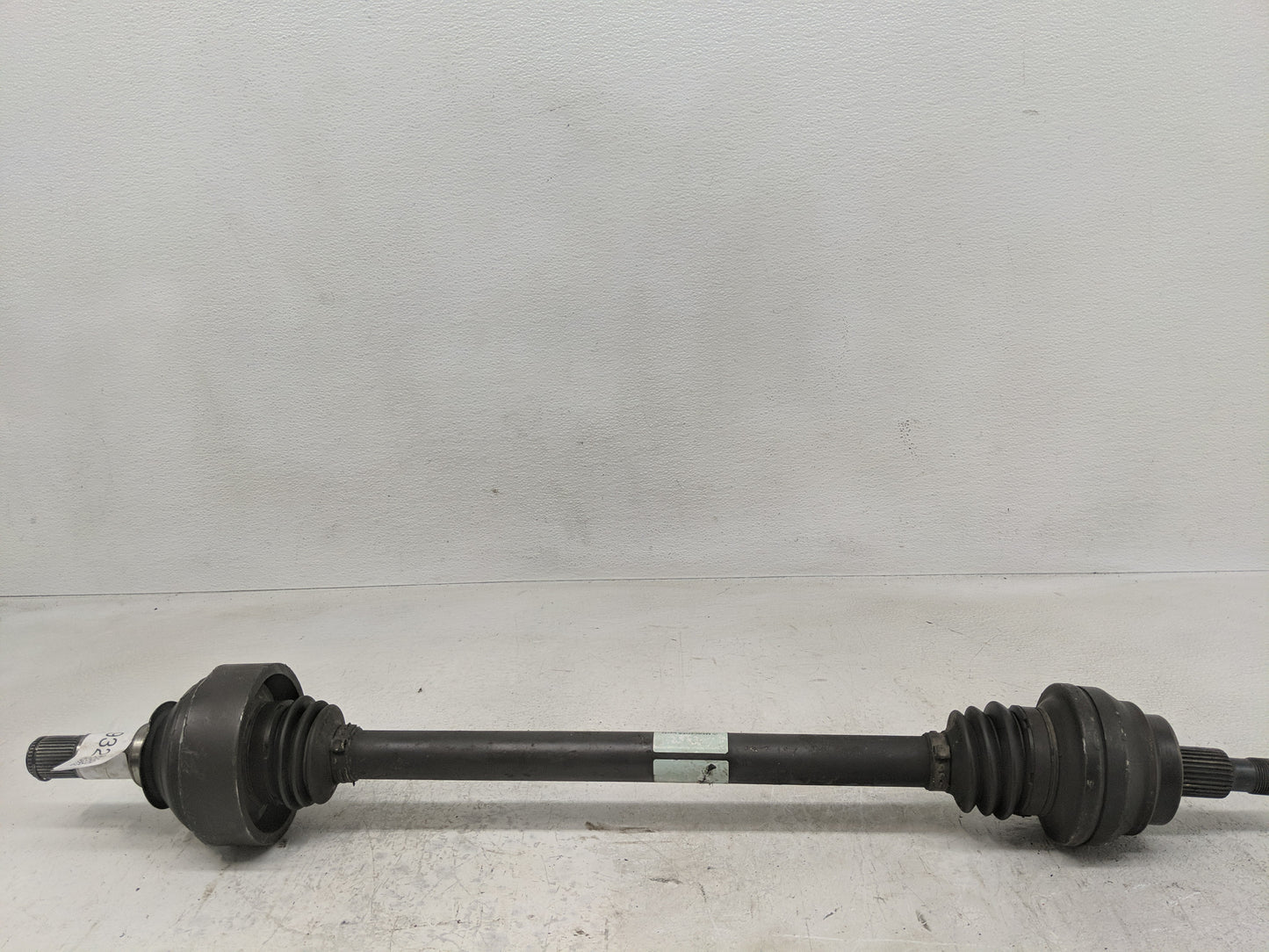 Mercedes-benz Ml250 Axle Shaft Front Driver Cv C/v - Oemusedautoparts1.com