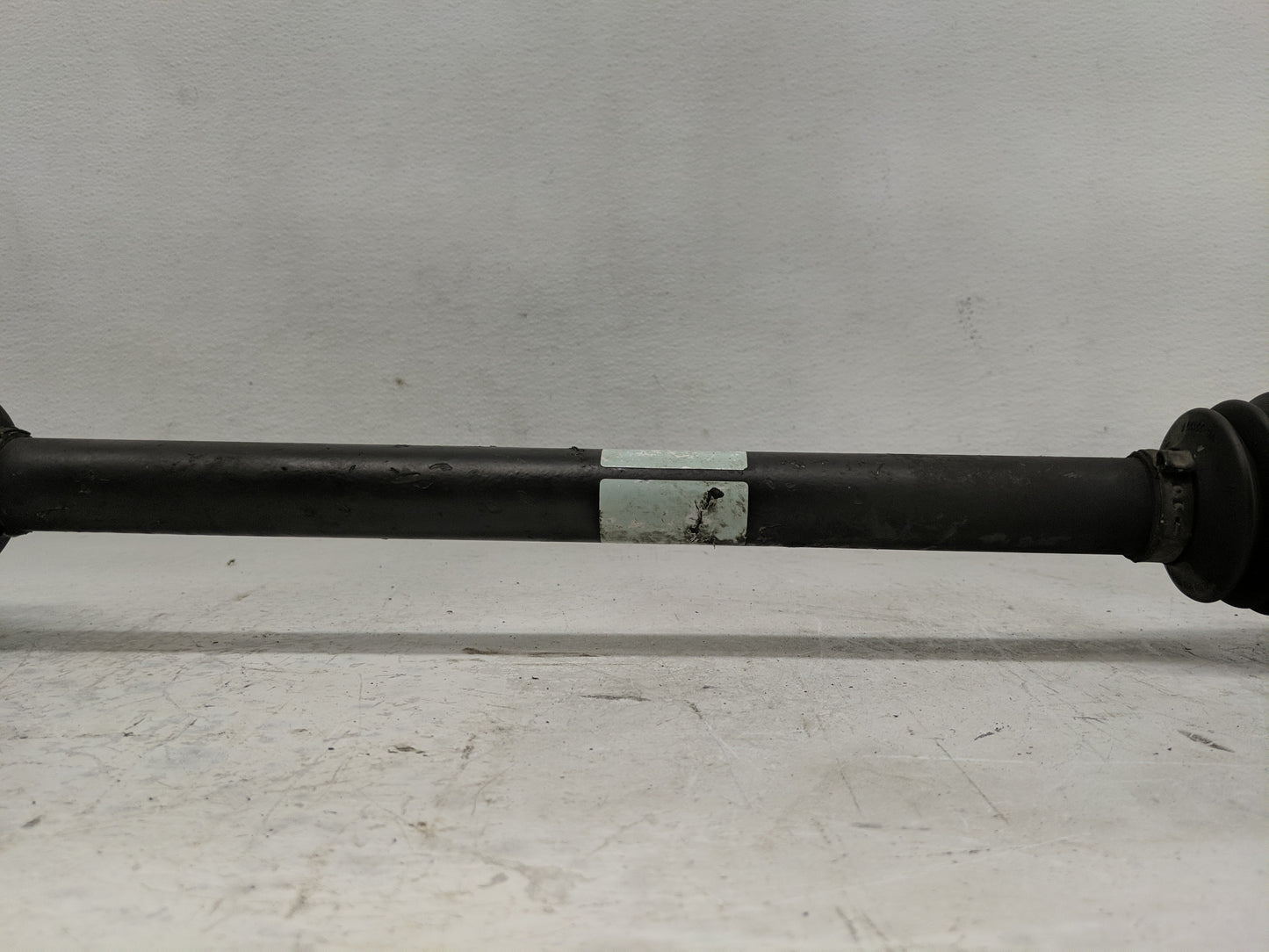 Mercedes-benz Ml250 Axle Shaft Front Driver Cv C/v - Oemusedautoparts1.com
