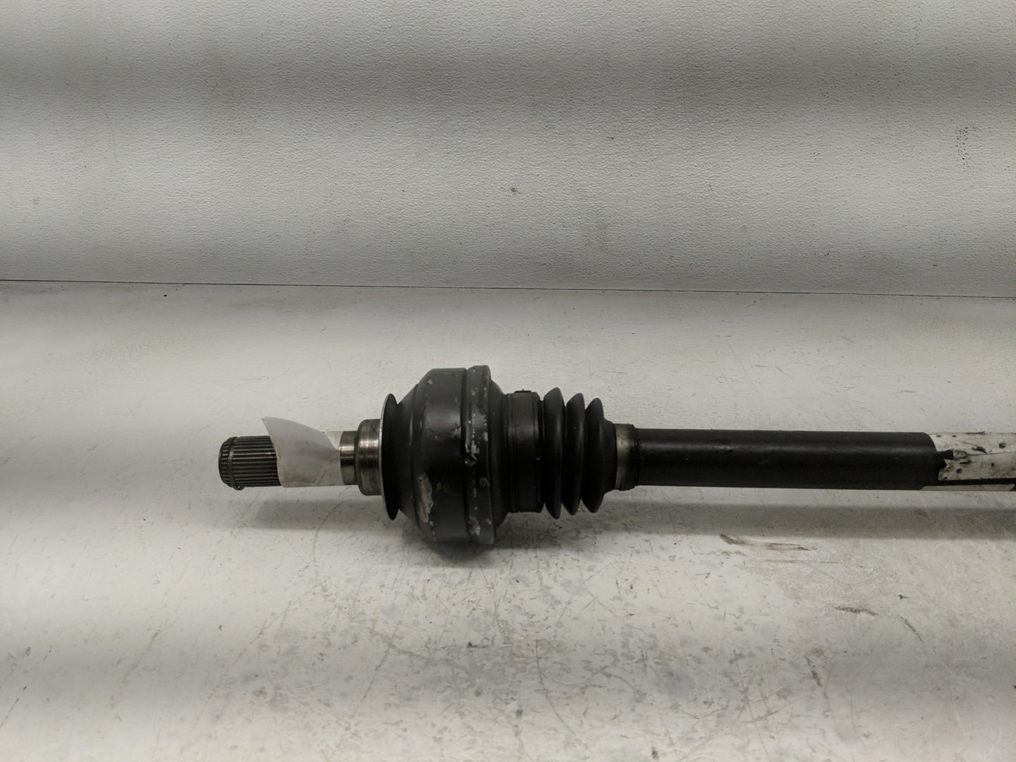 Mercedes-benz Ml250 Axle Shaft Front Driver Cv C/v - Oemusedautoparts1.com