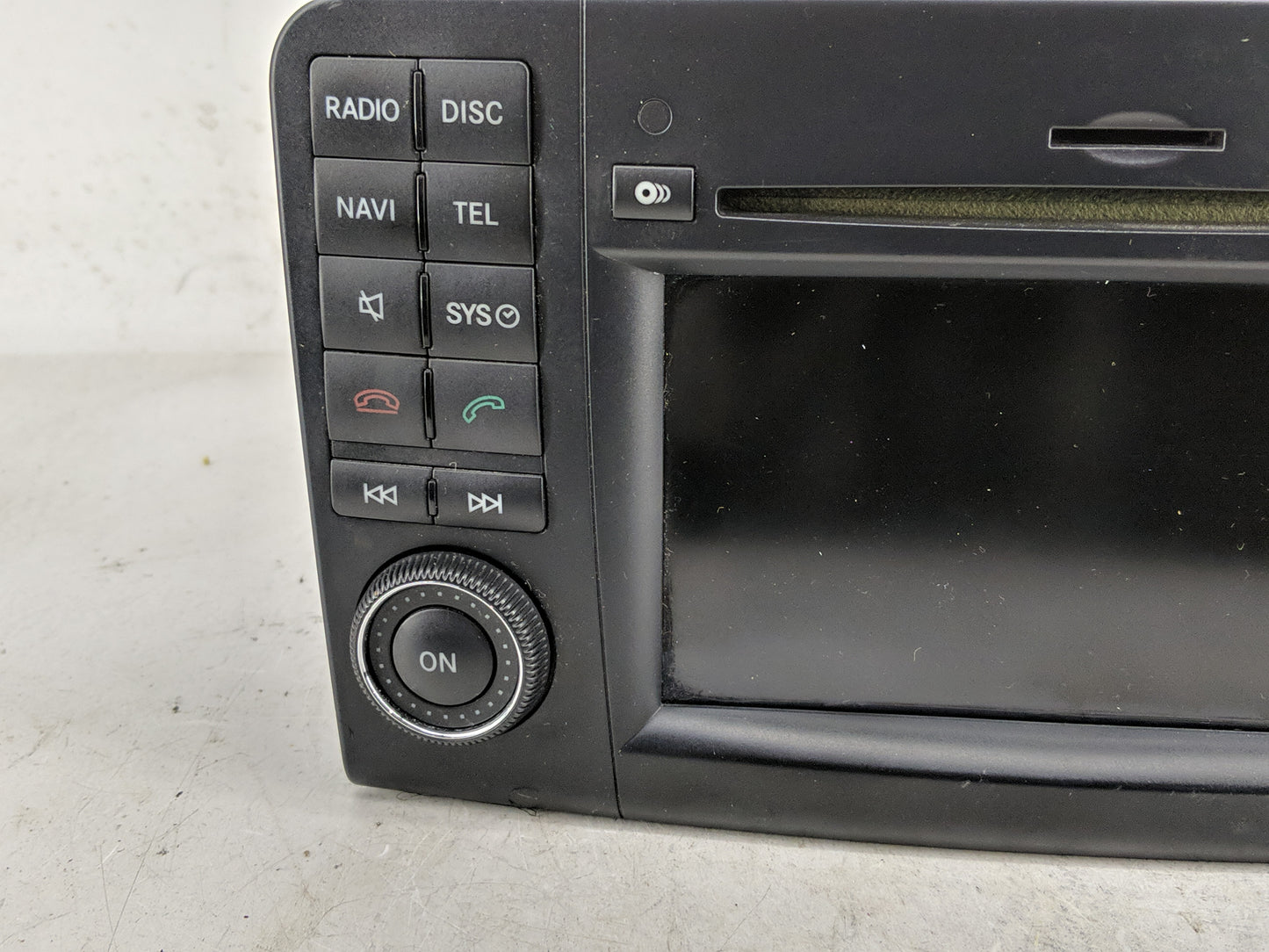 2010 Mercedes-Benz Ml250 Radio AM FM Cd Player Receiver Replacement P/N:A 164 906 22 00 A 164 906 37 00 Fits Fits 2011 2012 
