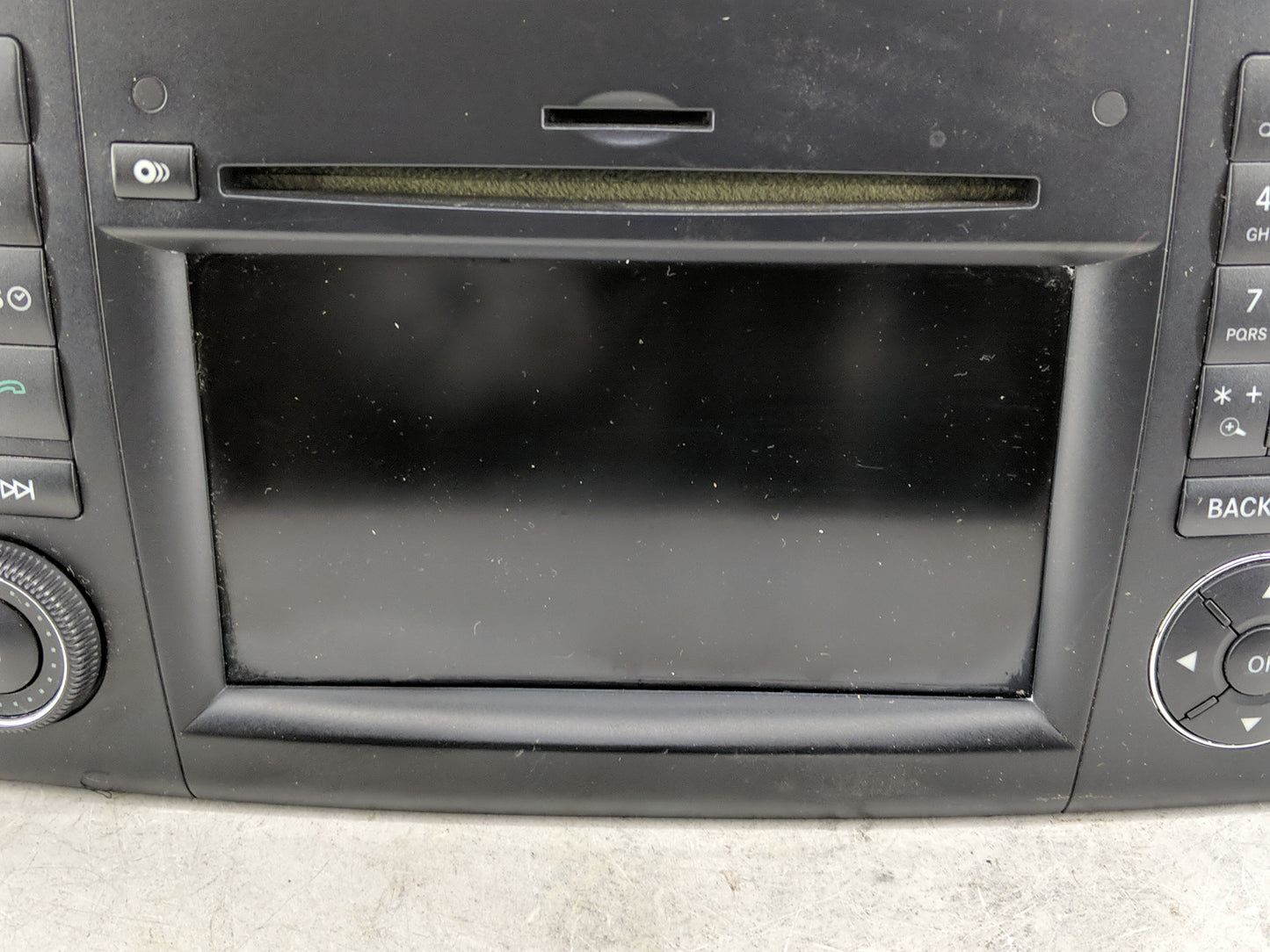 2010 Mercedes-Benz Ml250 Radio AM FM Cd Player Receiver Replacement P/N:A 164 906 22 00 A 164 906 37 00 Fits Fits 2011 2012 