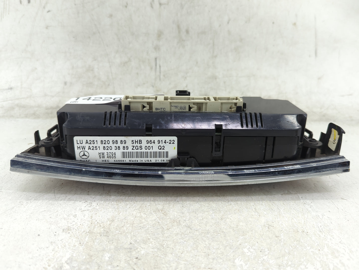 2006-2011 Mercedes-Benz Ml350 Climate Control Module Temperature AC/Heater Replacement P/N:A251 820 38 89 A251 820 98 89 Fit