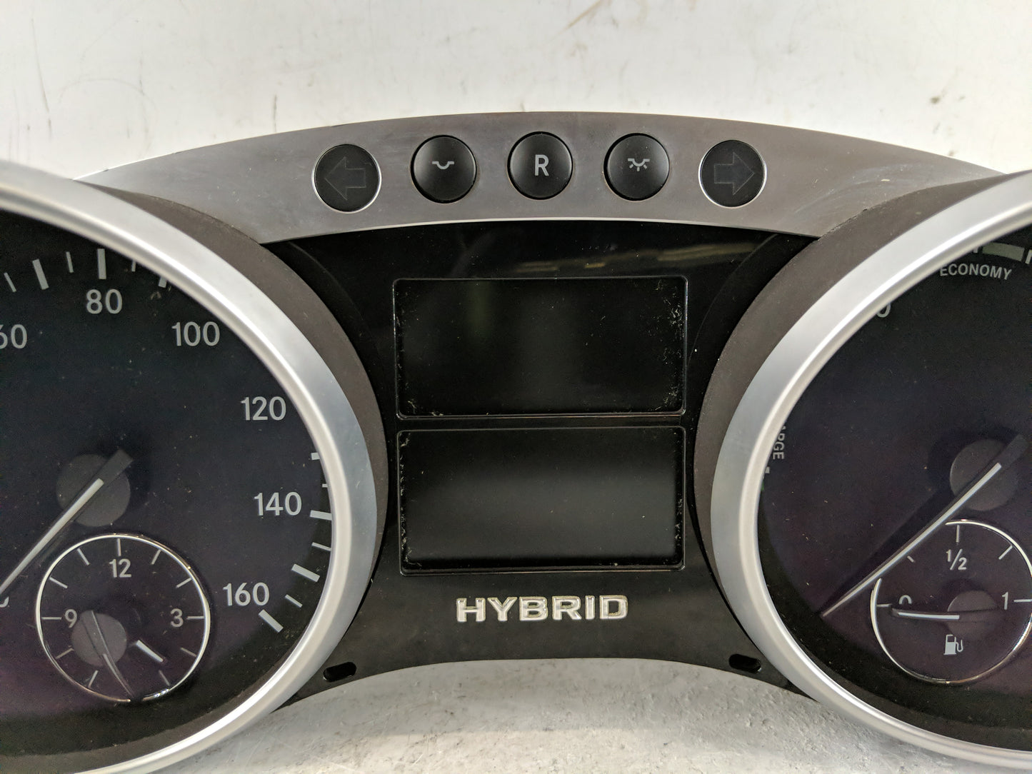 2010-2011 Mercedes-Benz Ml450 Instrument Cluster Speedometer Gauges P/N:A2C53361693 Fits Fits 2010 2011 OEM Used Auto Parts 