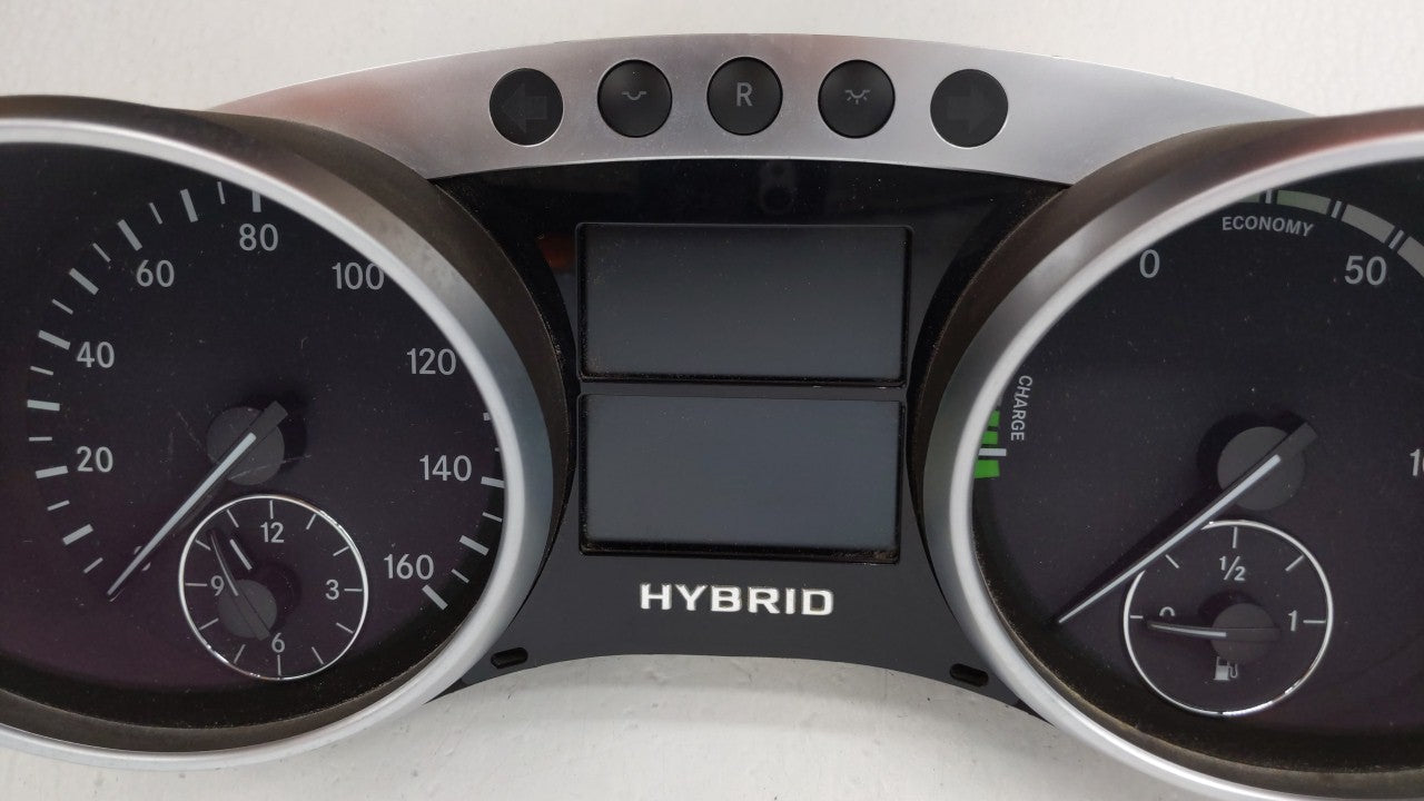 2010-2011 Mercedes-Benz Ml450 Instrument Cluster Speedometer Gauges P/N:A164 900 95 00 1649009500 Fits Fits 2010 2011 OEM Us