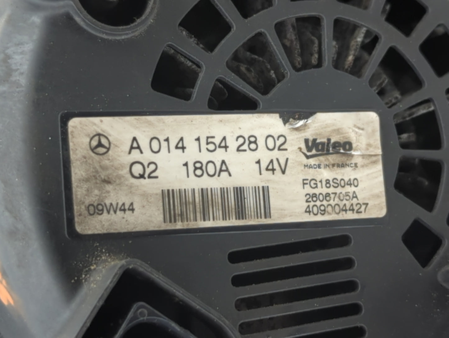 2010-2013 Mercedes-Benz S400 Alternator Replacement Generator Charging Assembly Engine OEM P/N:A0141542802 A 014 154 28 02 F