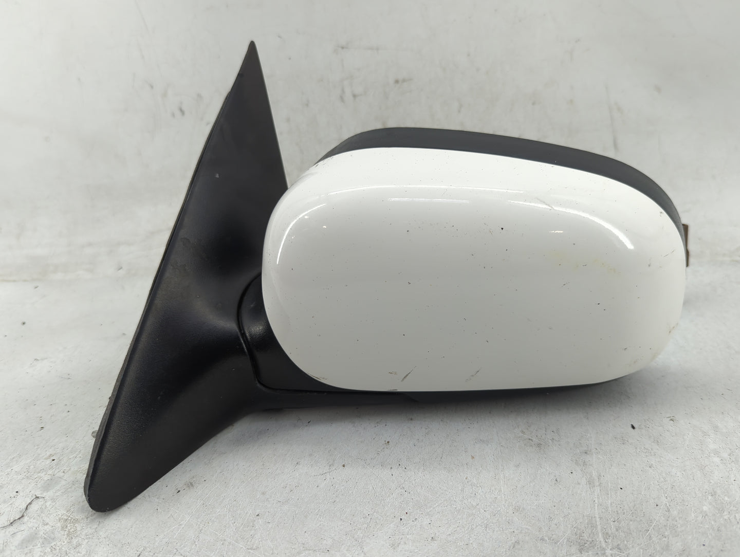 2002-2011 Mercury Grand Marquis Driver Side View Mirror - Left Door Mirror OEM Used - Oemusedautoparts1.com