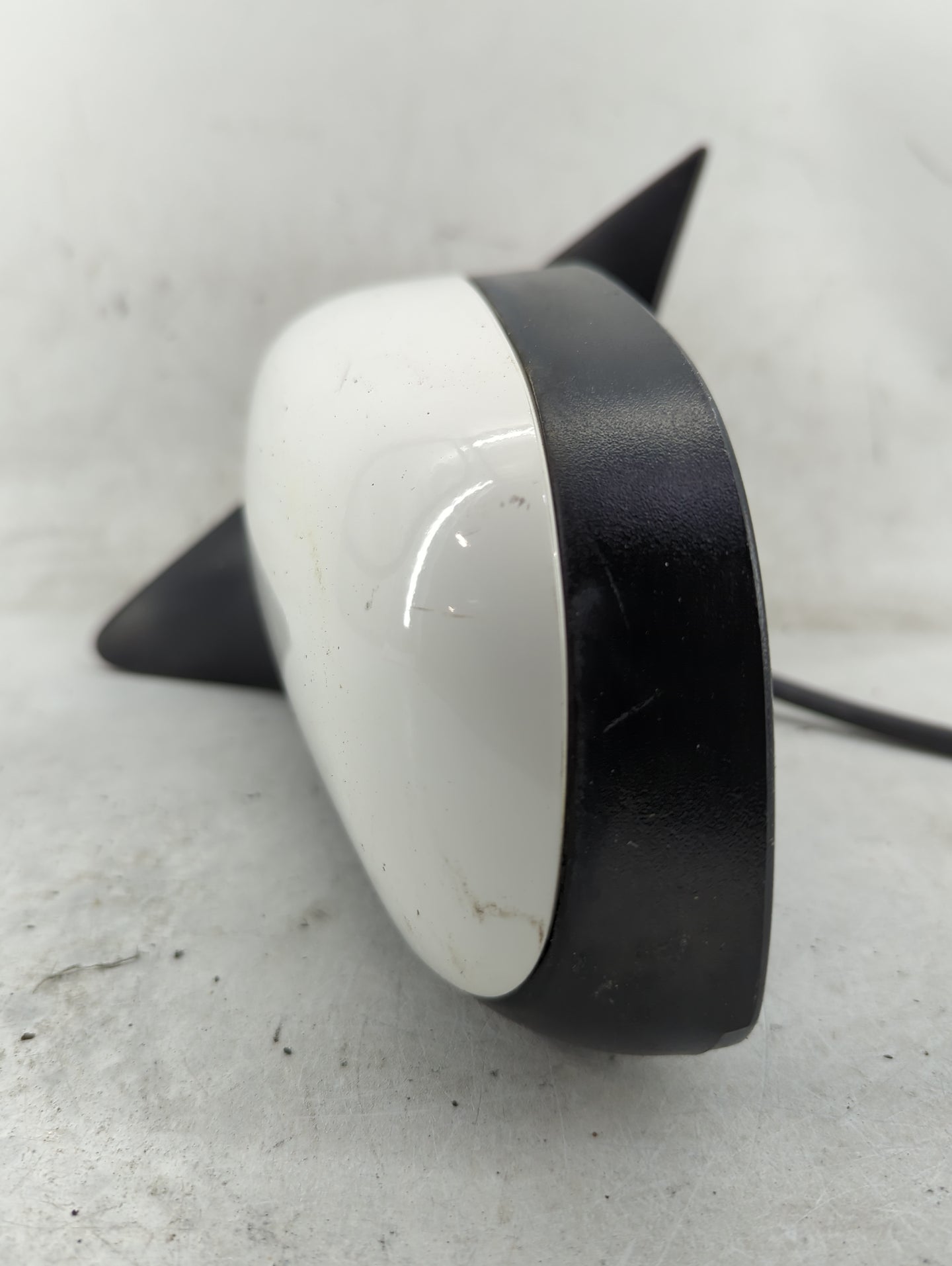 2002-2011 Mercury Grand Marquis Driver Side View Mirror - Left Door Mirror OEM Used - Oemusedautoparts1.com