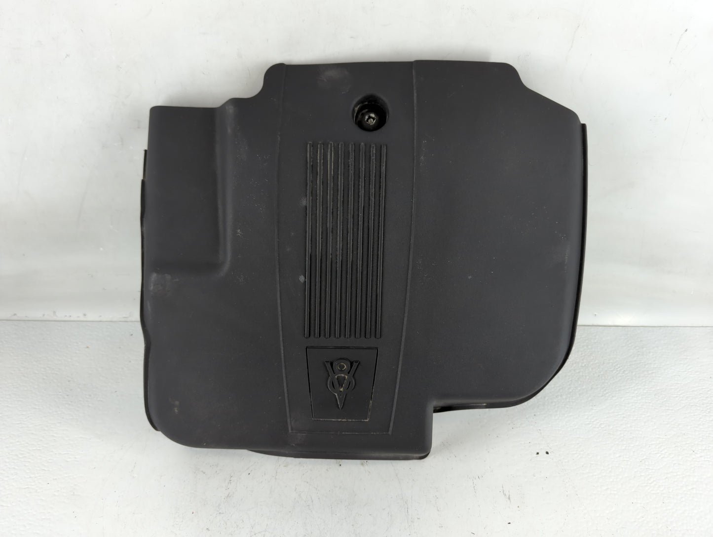 2010 Mercury Grand Marquis Engine Cover - Oemusedautoparts1.com