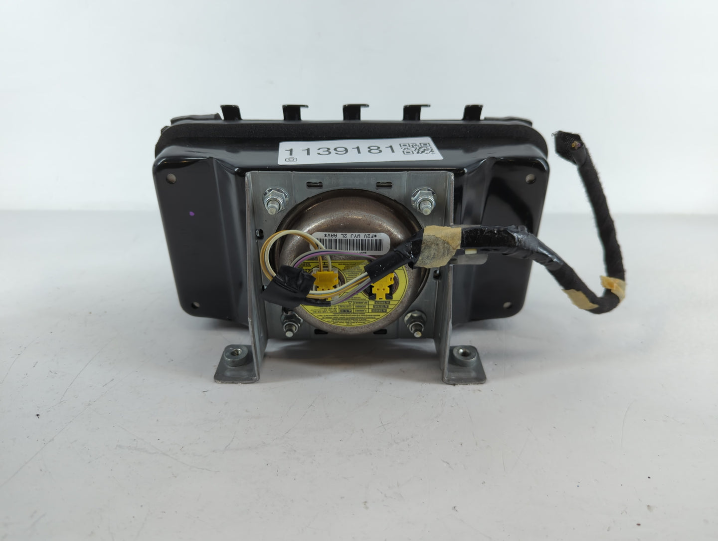 2008-2011 Mercury Mariner Air Bag Passenger Right Dashboard OEM Fits Fits 2008 2009 2010 2011 2012 OEM Used Auto Parts - Oem
