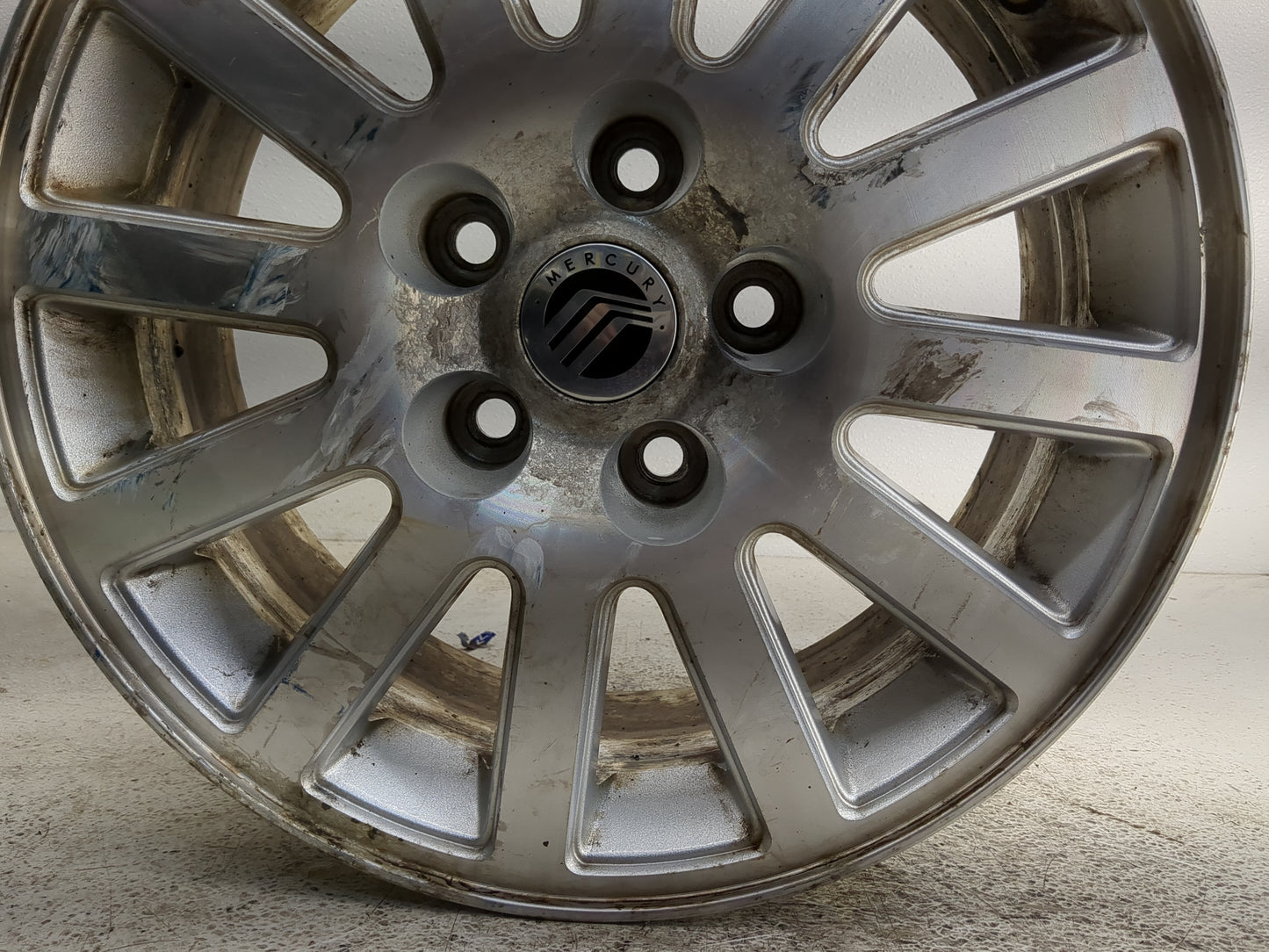 2008-2011 Mercury Mariner Oem Wheel Rim 1361847 - Oemusedautoparts1.com