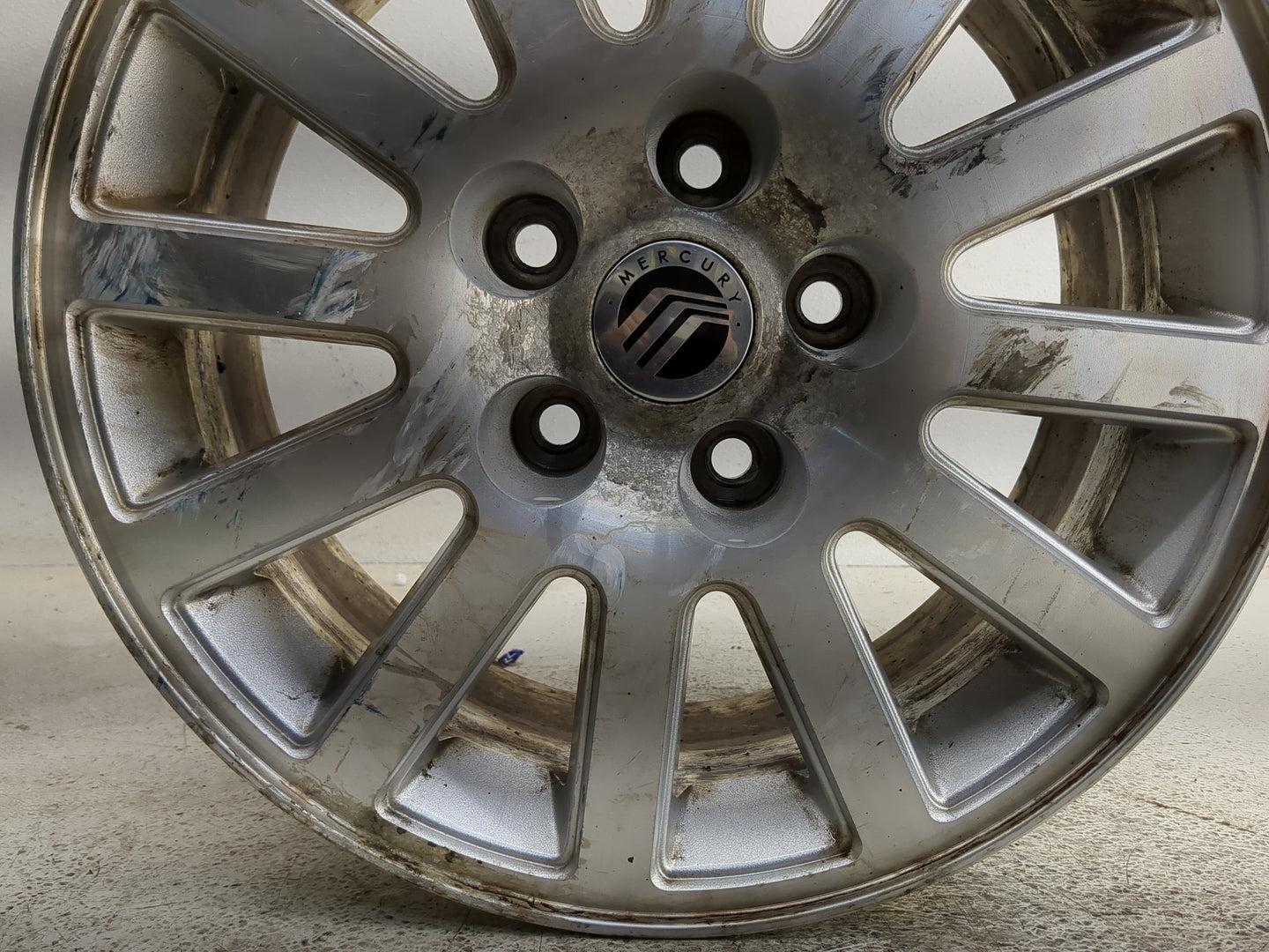 2008-2011 Mercury Mariner Oem Wheel Rim 1361847 - Oemusedautoparts1.com