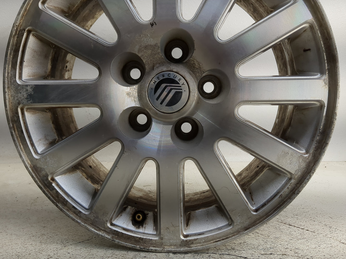 2008-2011 Mercury Mariner Oem Wheel Rim 1361848 - Oemusedautoparts1.com