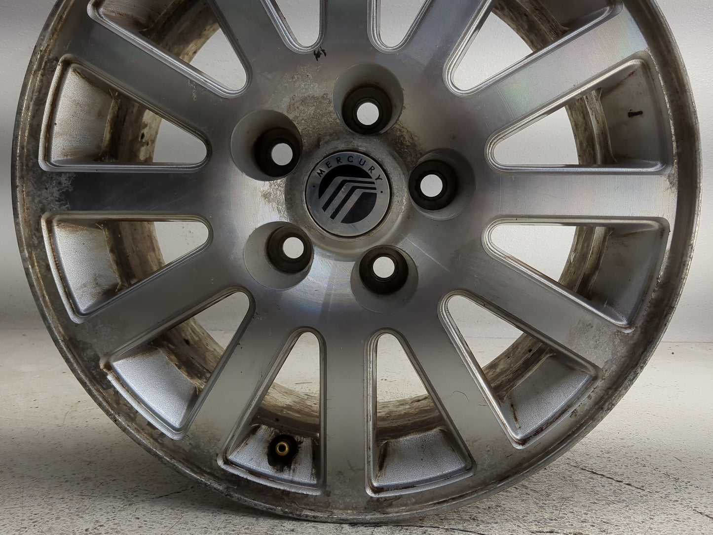 2008-2011 Mercury Mariner Oem Wheel Rim 1361848 - Oemusedautoparts1.com