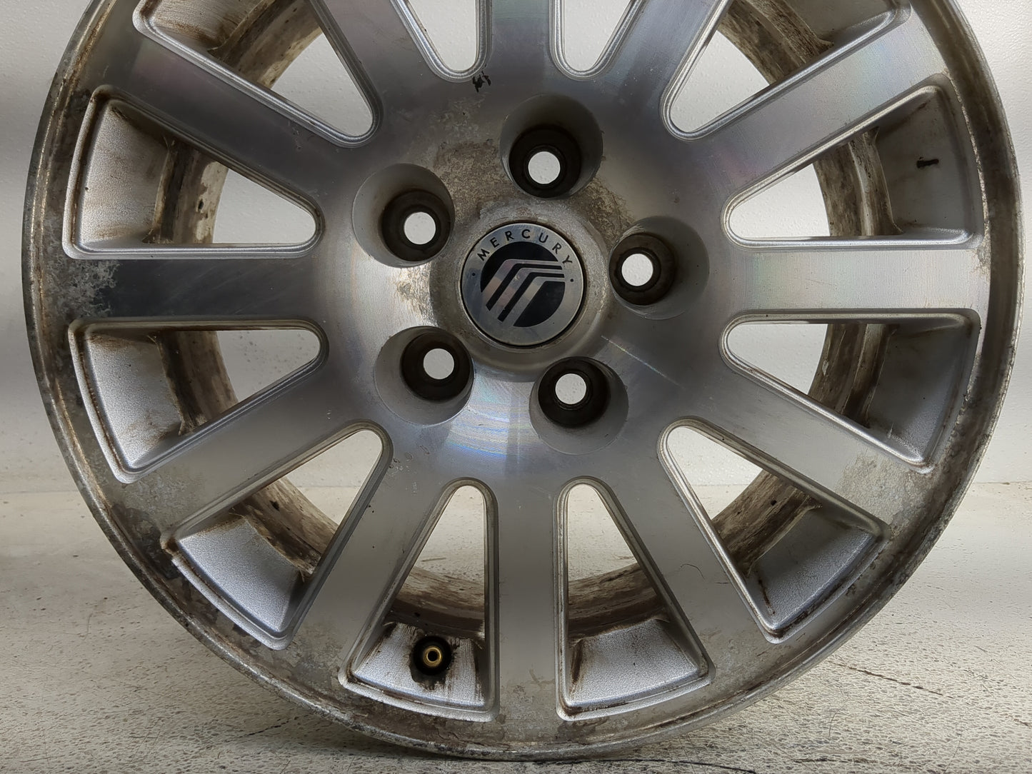 2008-2011 Mercury Mariner Oem Wheel Rim 1361848 - Oemusedautoparts1.com