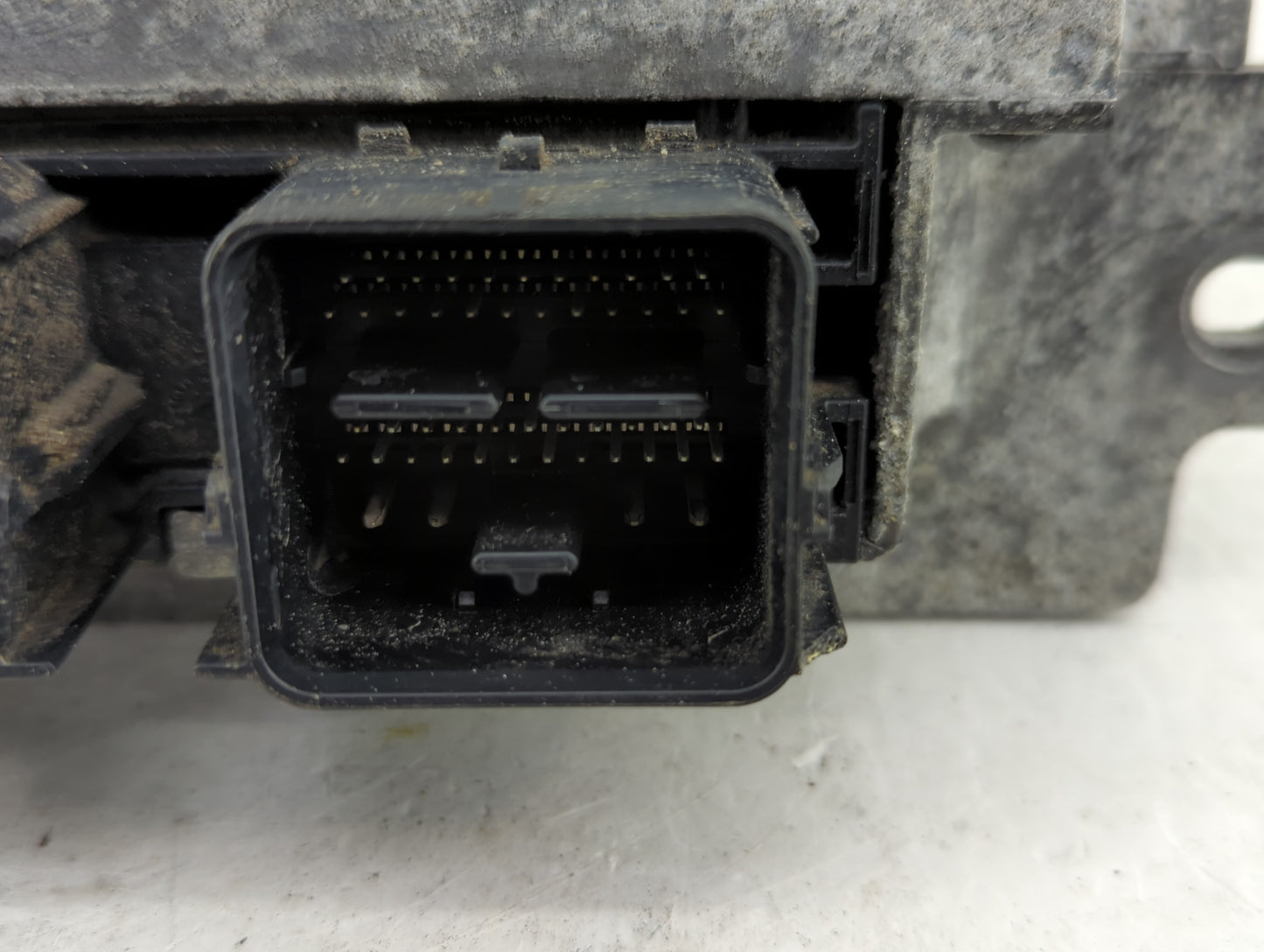 2010 Mercury Mariner PCM Engine Control Computer ECU ECM PCU OEM P/N:AL8A-12A650-AEA Fits OEM Used Auto Parts - Oemusedautop