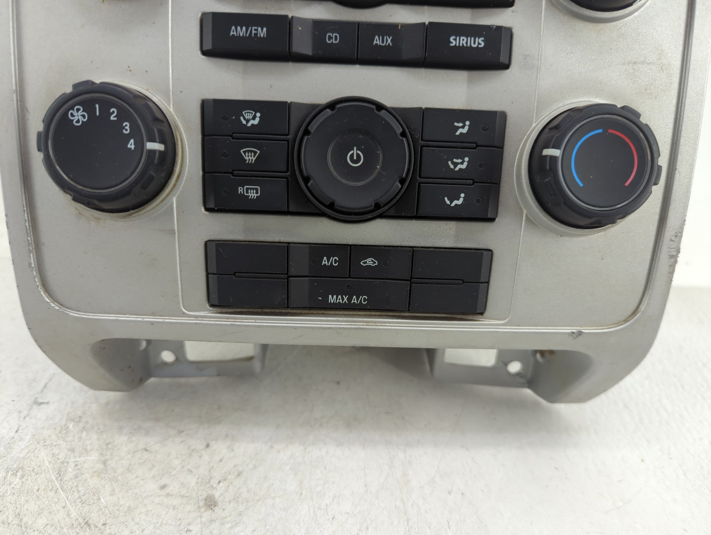 2009-2011 Mercury Mariner Radio AM FM Cd Player Receiver Replacement Fits Fits 2009 2010 2011 2012 OEM Used Auto Parts - Oem