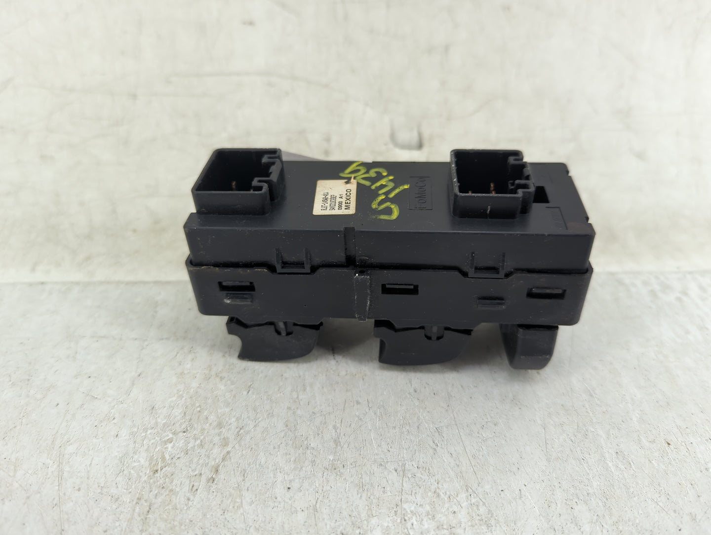 2008-2011 Mercury Mariner Master Power Window Switch Replacement Driver Side Left P/N:8L8T-14540-ACW Fits OEM Used Auto Part