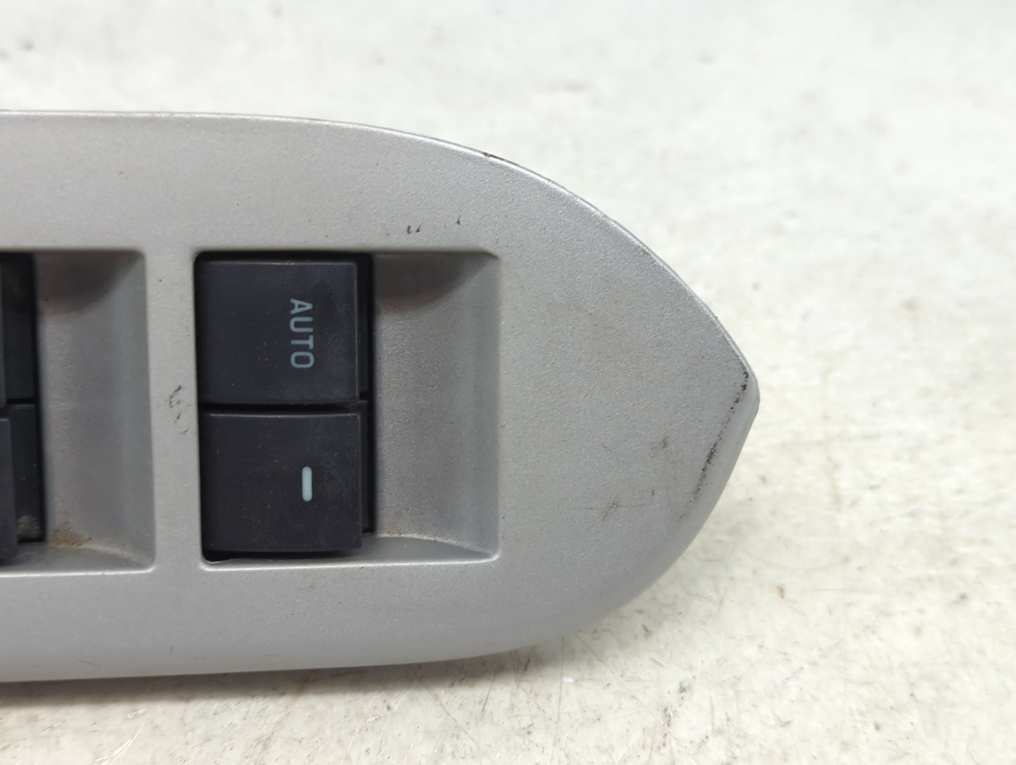 2008-2011 Mercury Mariner Master Power Window Switch Replacement Driver Side Left P/N:8L8T-14540-AL Fits OEM Used Auto Parts