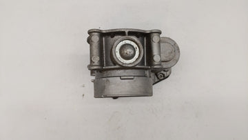 2009-2011 Mercury Mariner Throttle Body P/N:DS7Z-A 9L8E-9F991-BC, DS7E-9F991-AK, DS7E-9F991-AJ Fits Fits 2009 2010 2011 2012 OEM Used Auto Parts