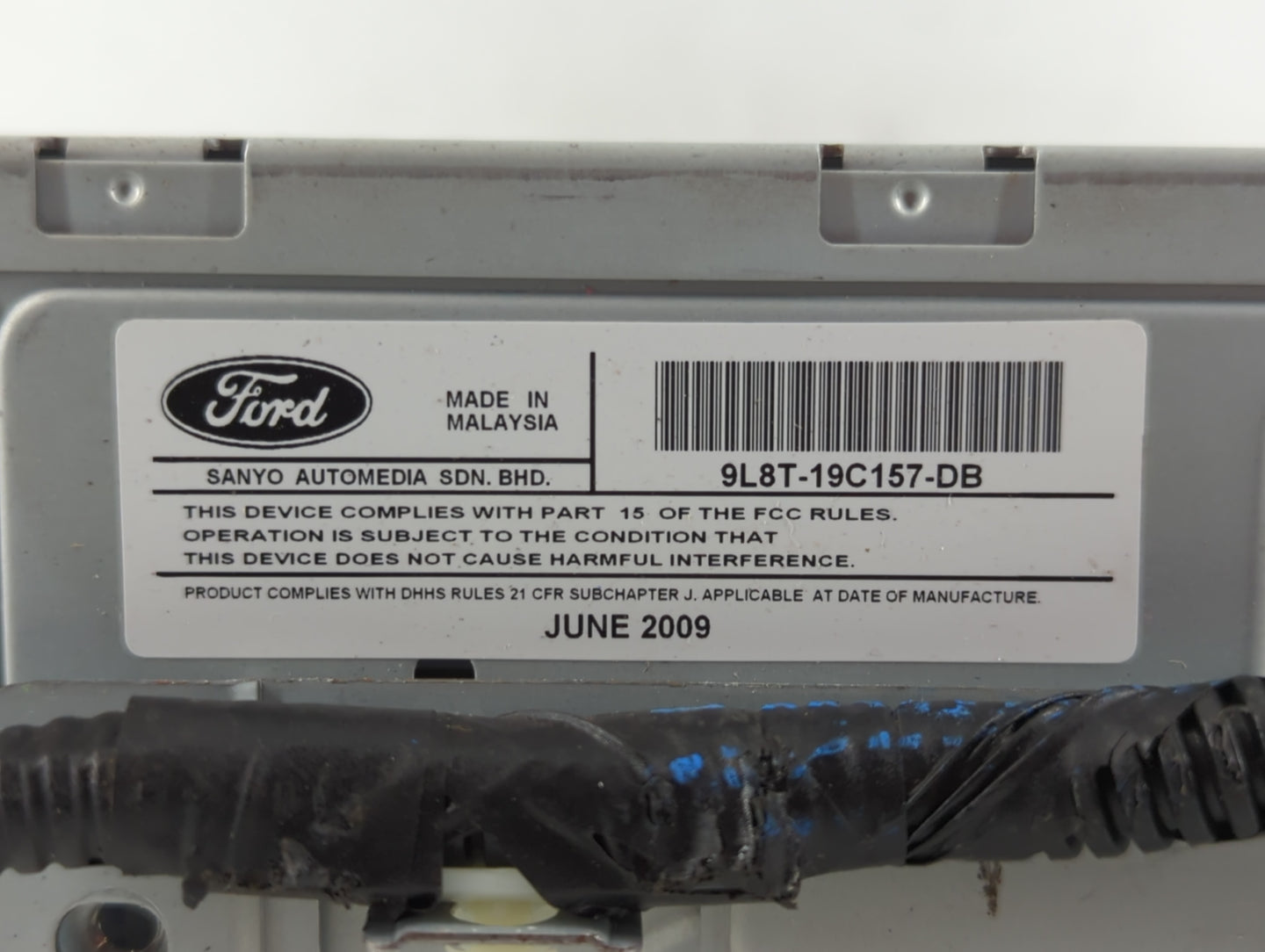 2010-2010 Mercury Mariner Am Fm Cd Player Radio Receiver - Oemusedautoparts1.com