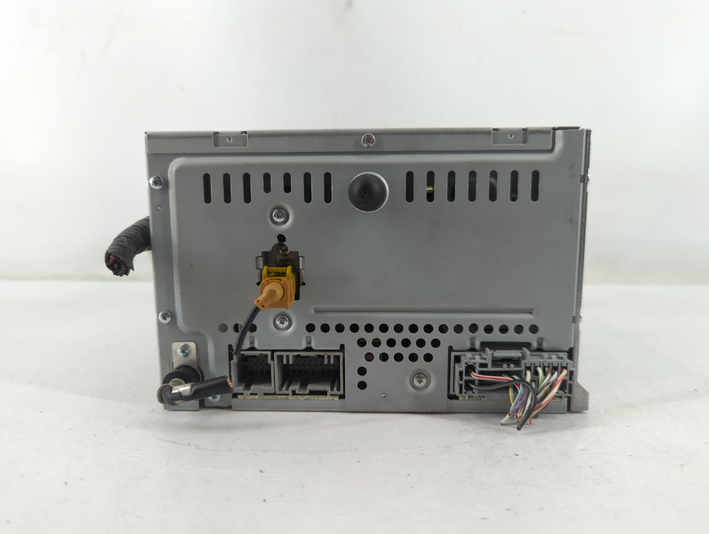 2010-2010 Mercury Mariner Am Fm Cd Player Radio Receiver - Oemusedautoparts1.com