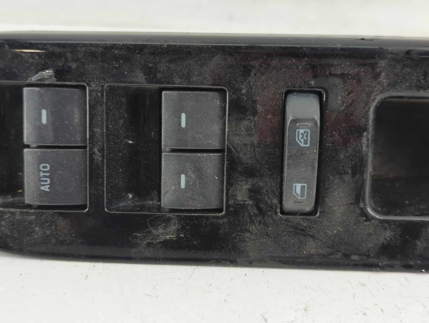 2008-2011 Mercury Mariner Master Power Window Switch Replacement Driver Side Left P/N:8L8T-14540-ACW Fits OEM Used Auto Part