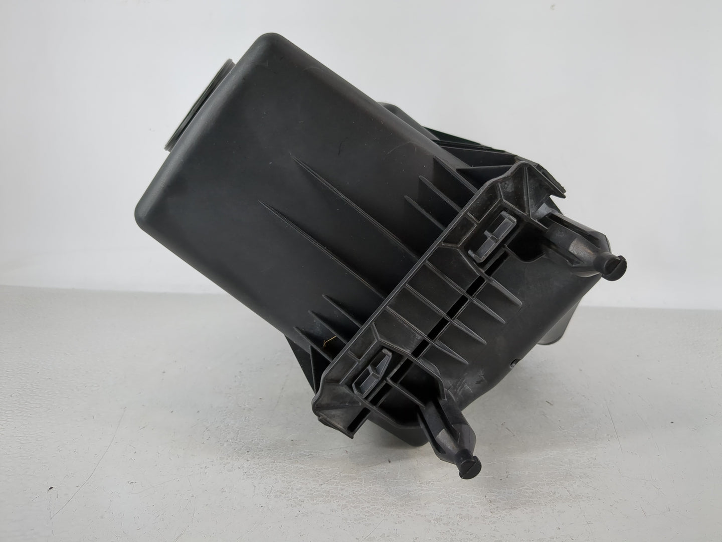 2009-2011 Mercury Mariner Air Cleaner Intake-duct Hose Tube - Oemusedautoparts1.com