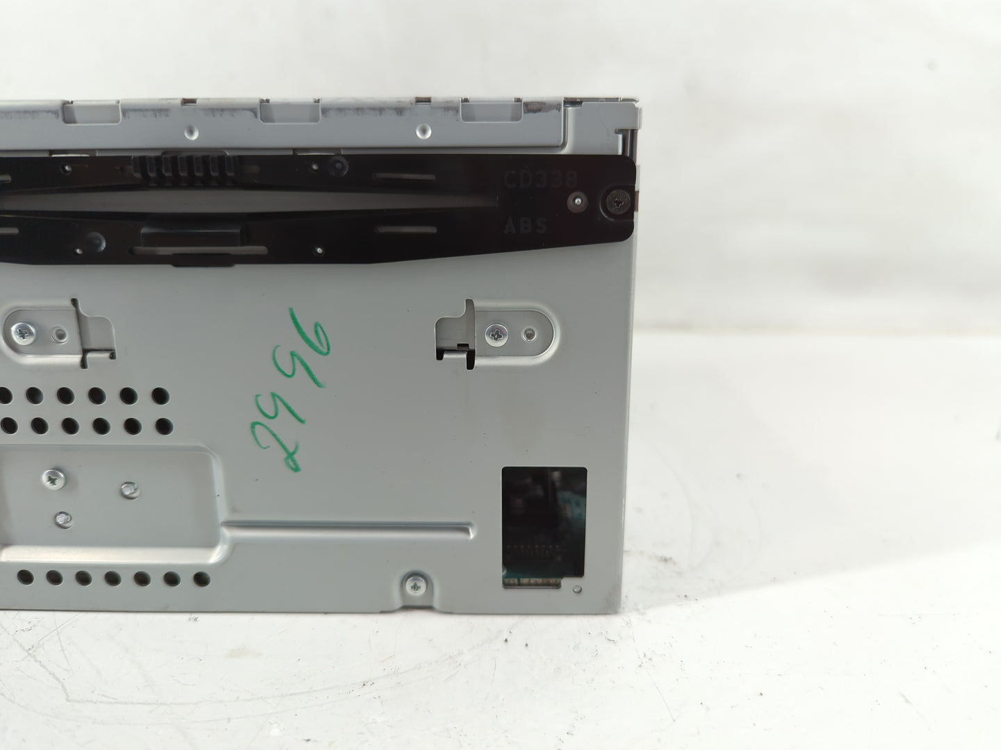 2010 Mercury Milan Radio AM FM Cd Player Receiver Replacement P/N:9E5T-19C159-AC Fits OEM Used Auto Parts - Oemusedautoparts